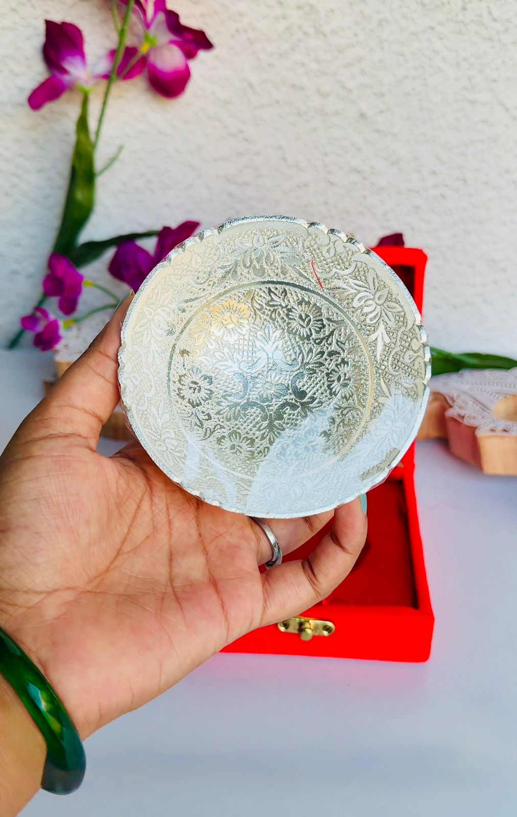 Elegant Silver-Polished Bowl & Spoon Gift Set in Velvet Box