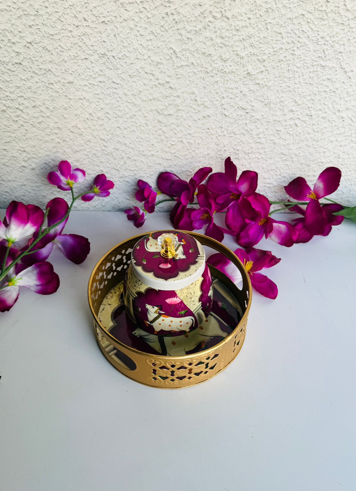 Golden Essence Handcrafted Jar And Tray - 2 Piece Set